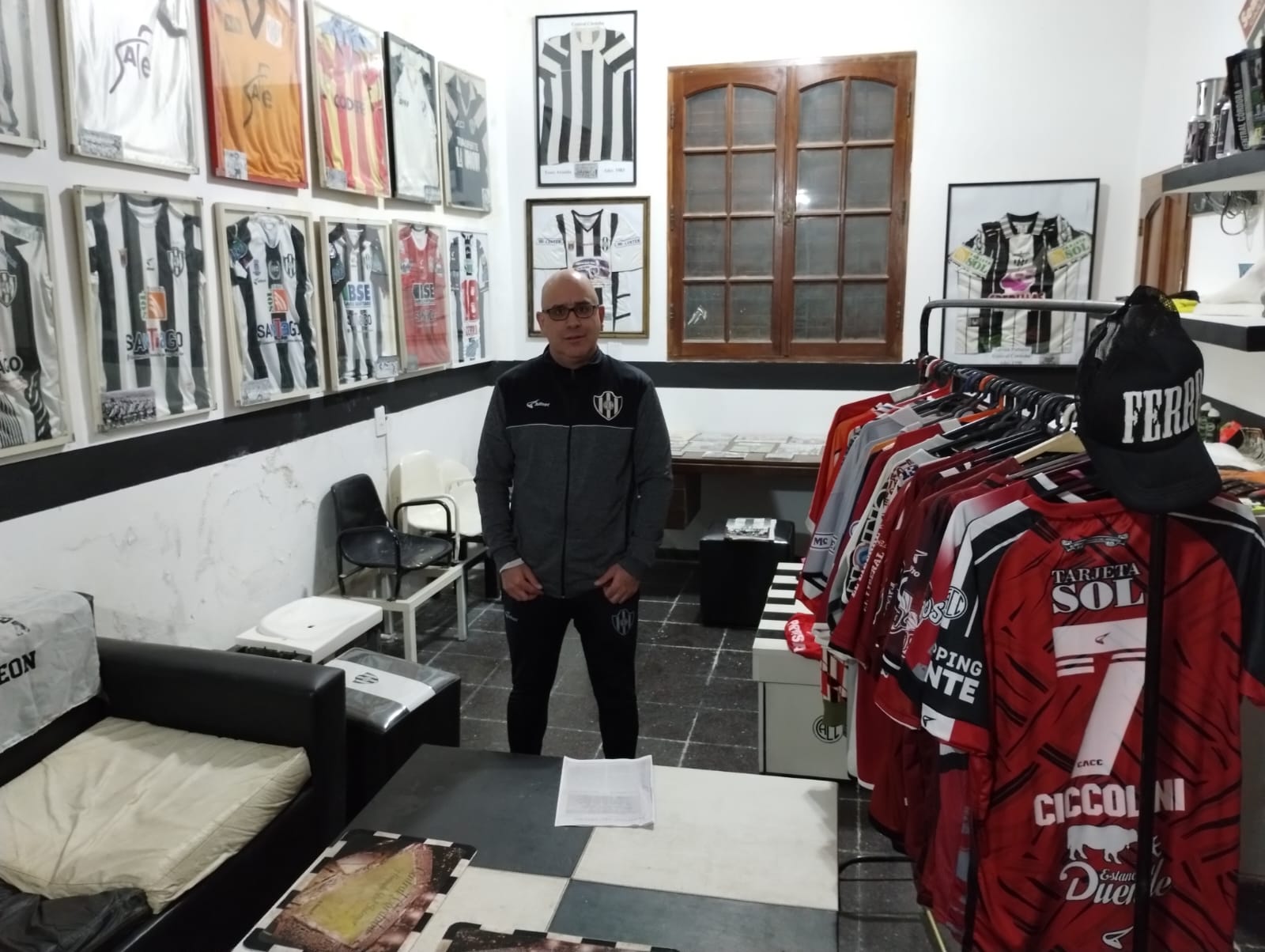 Locura y pasión por Central Córdoba, tiene su propio museo y camisetas históricas