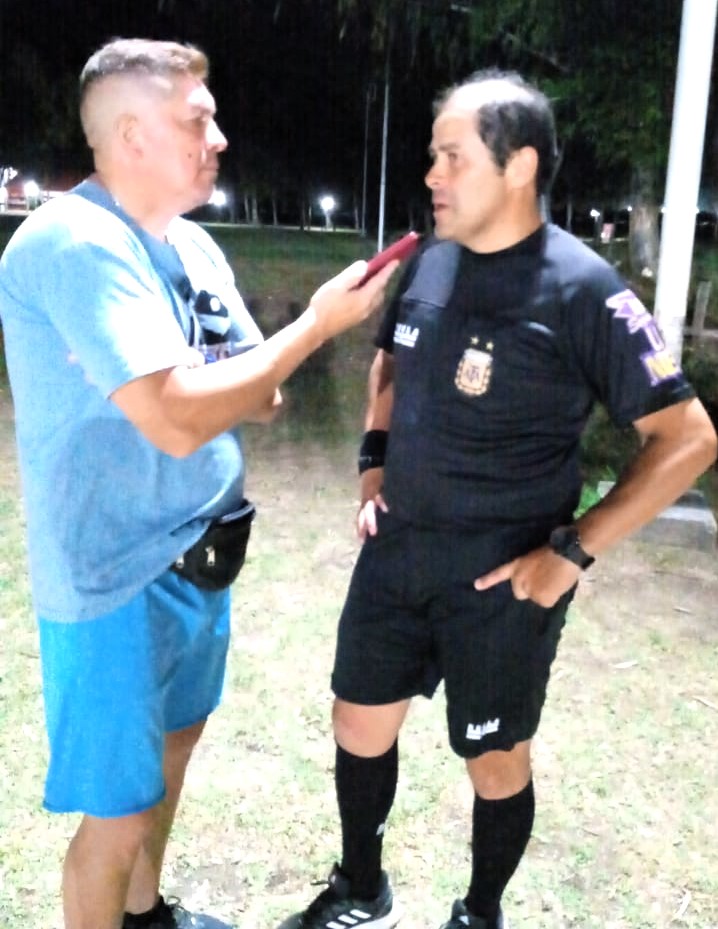Sergio Ponce, el árbitro que le sacó “roja” a la muerte y sigue con su pasión