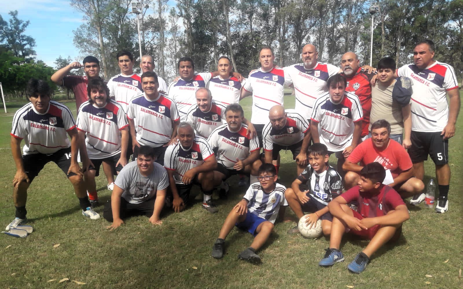 Comienzan a jugarse los partidos de ida de los cuartos de final de la liga Leafase