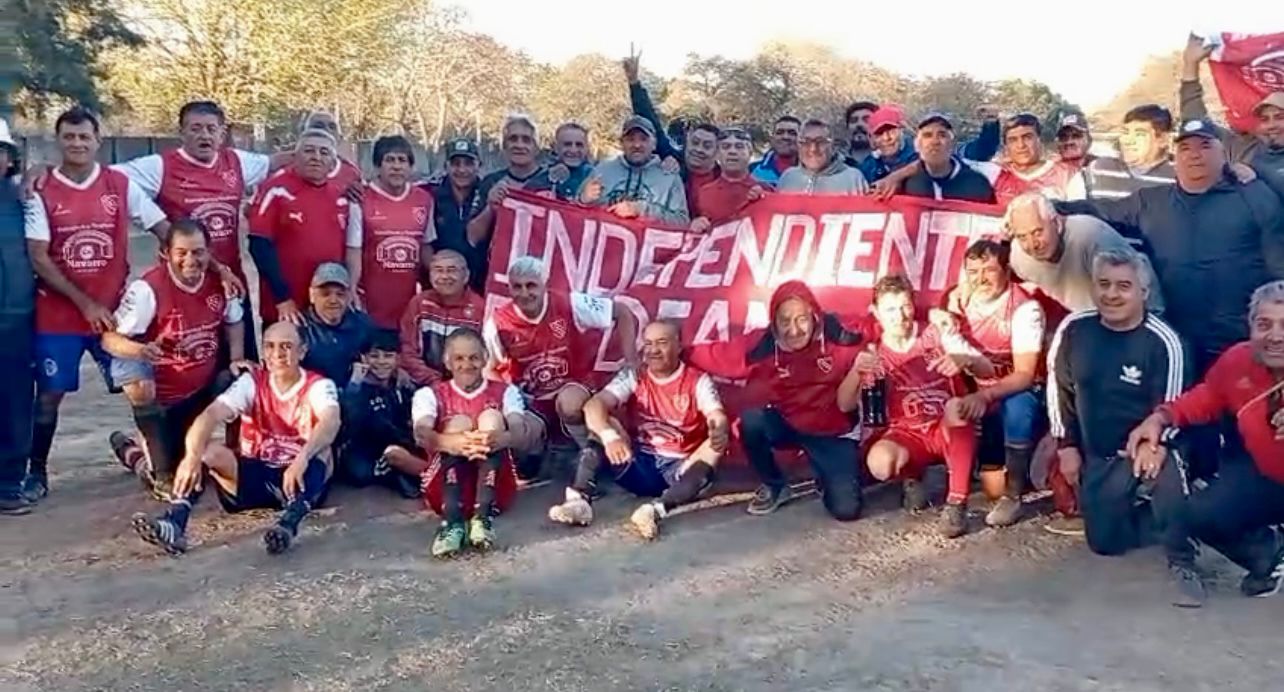 Independiente del Deán sigue siendo el mejor en la Unión de Futbolistas Amateur